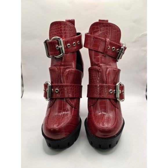 So Me YONCE Women's Red Croc Embossed Platform Buckle Chunky Heel Ankle Boot 6.5 - Picture 2 of 9